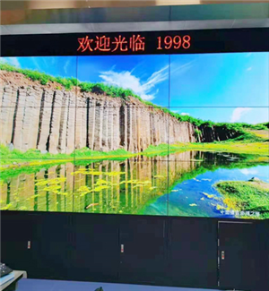 四川遂寧船山坡發(fā)射臺(tái)55寸1.7MM9單元+LED條屏+機(jī)柜
